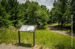 Cedar Creek Trail Sign Owls Flickr FOHRA-1
